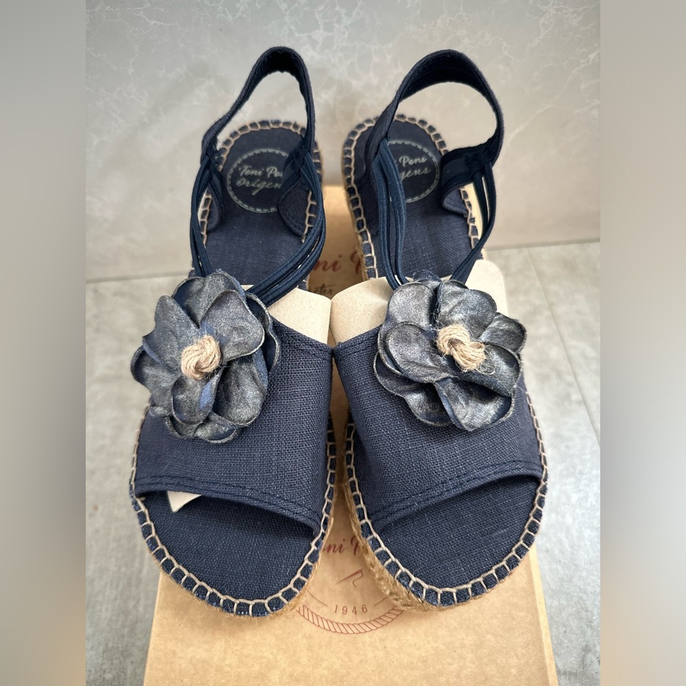 New Toni Pons Isabel Espadrille Sandal size 37/6.5 Navy